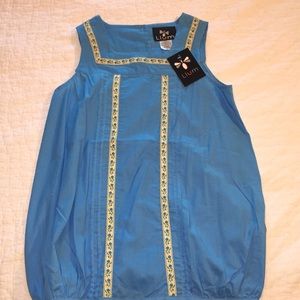 NWT Llum beautiful shirt with lots of details!